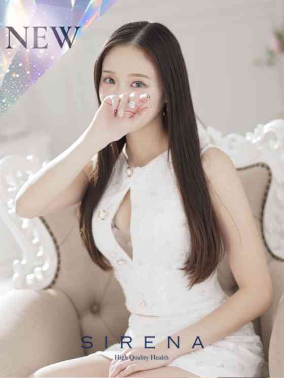 綾瀬　るるの写真